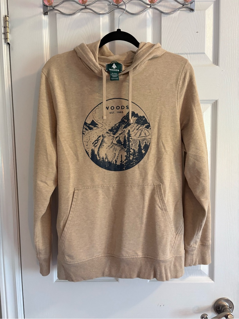 Women’s Woods Beige Graphic Hoodie - XL